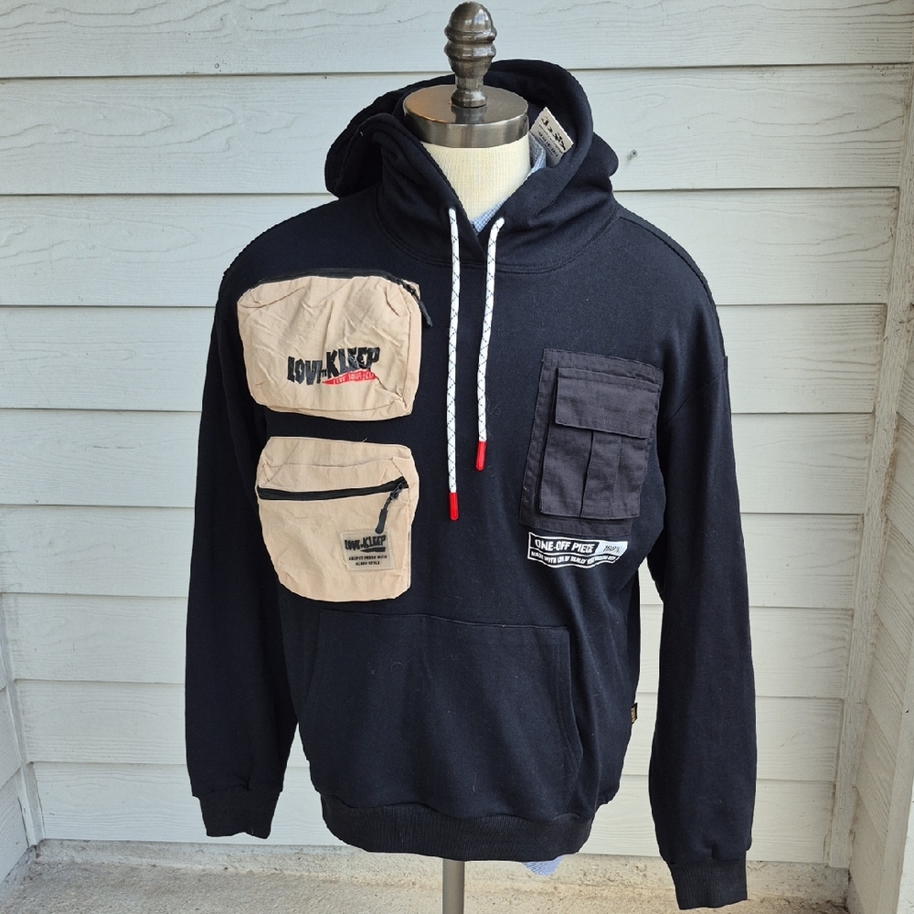 KLEEP Black One of Kind Pockets Mens Sz M Pullover Hoodie Sweater Sweatshirt NEW